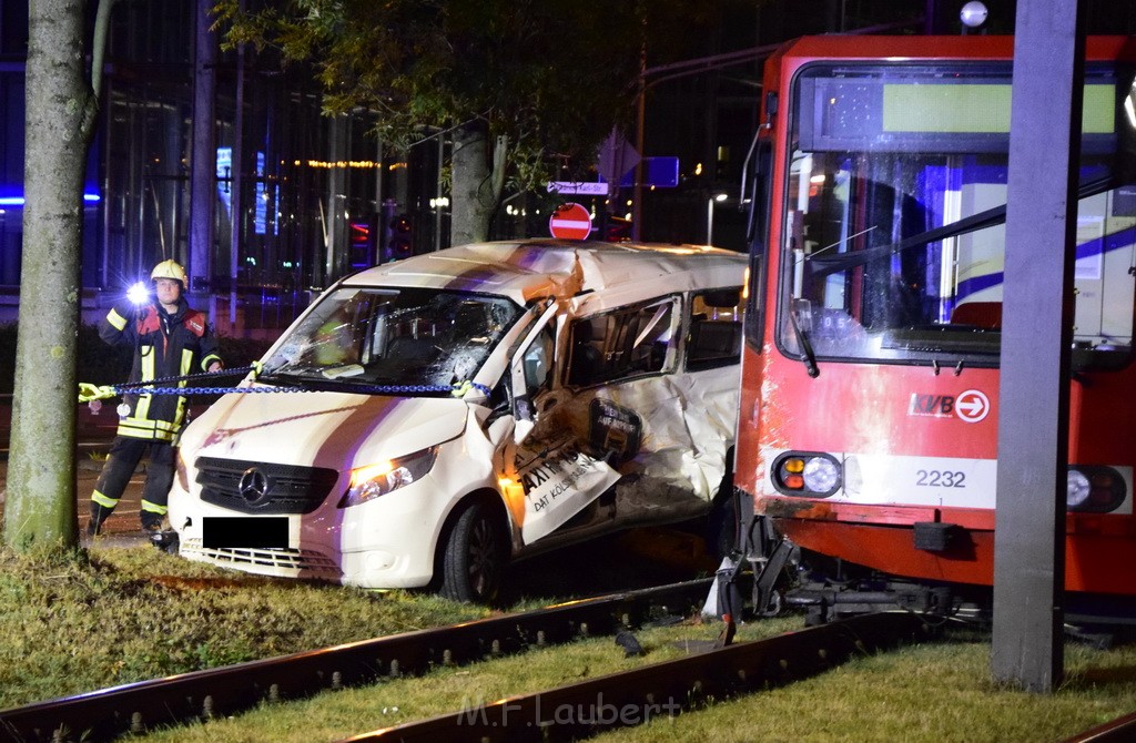 VU PKW Strab Koeln Niehl Amsterdamerstr Friedrich Karlstr P165.JPG - Miklos Laubert